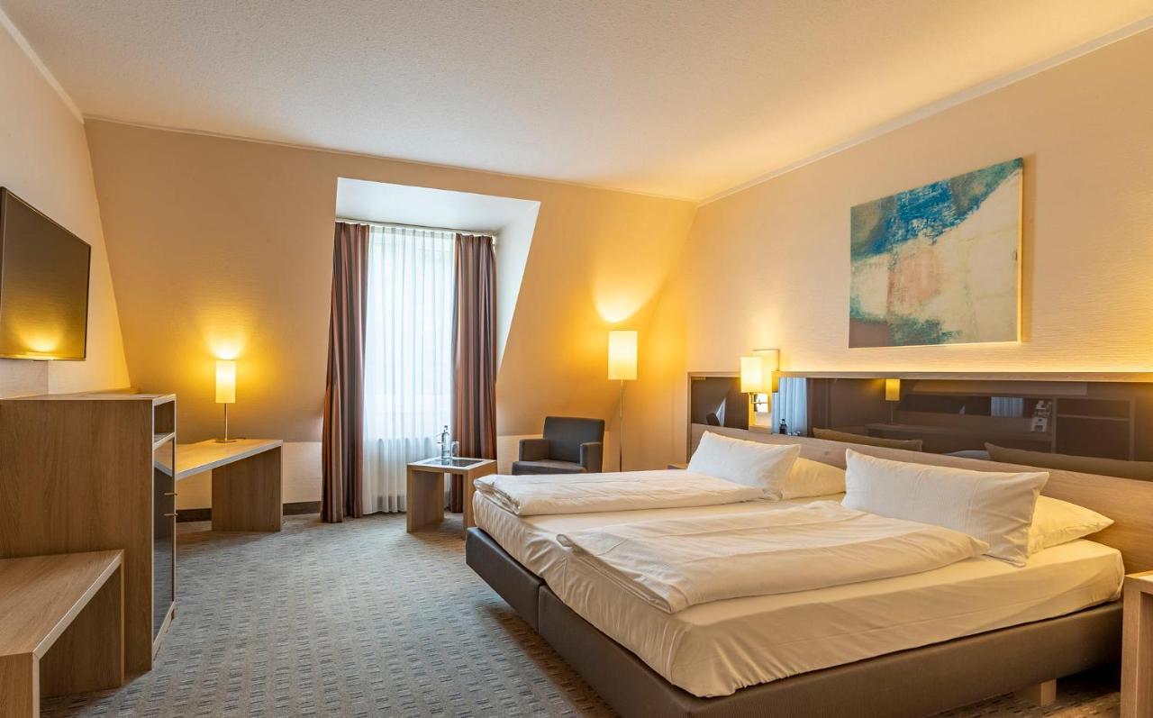 הילדסהיים Parkhotel Berghoelzchen מראה חיצוני תמונה