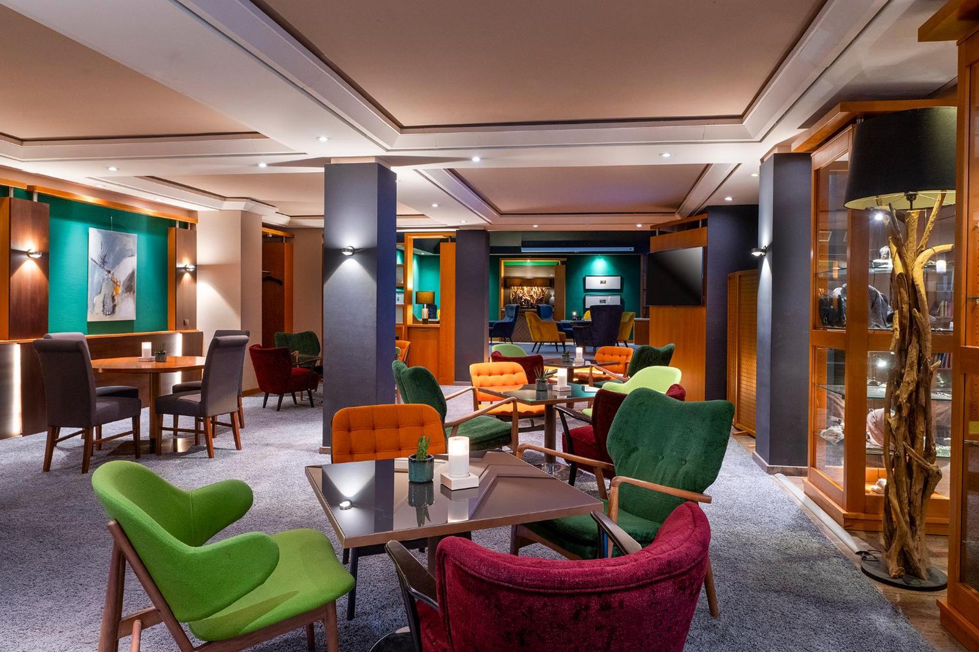 הילדסהיים Parkhotel Berghoelzchen מראה חיצוני תמונה