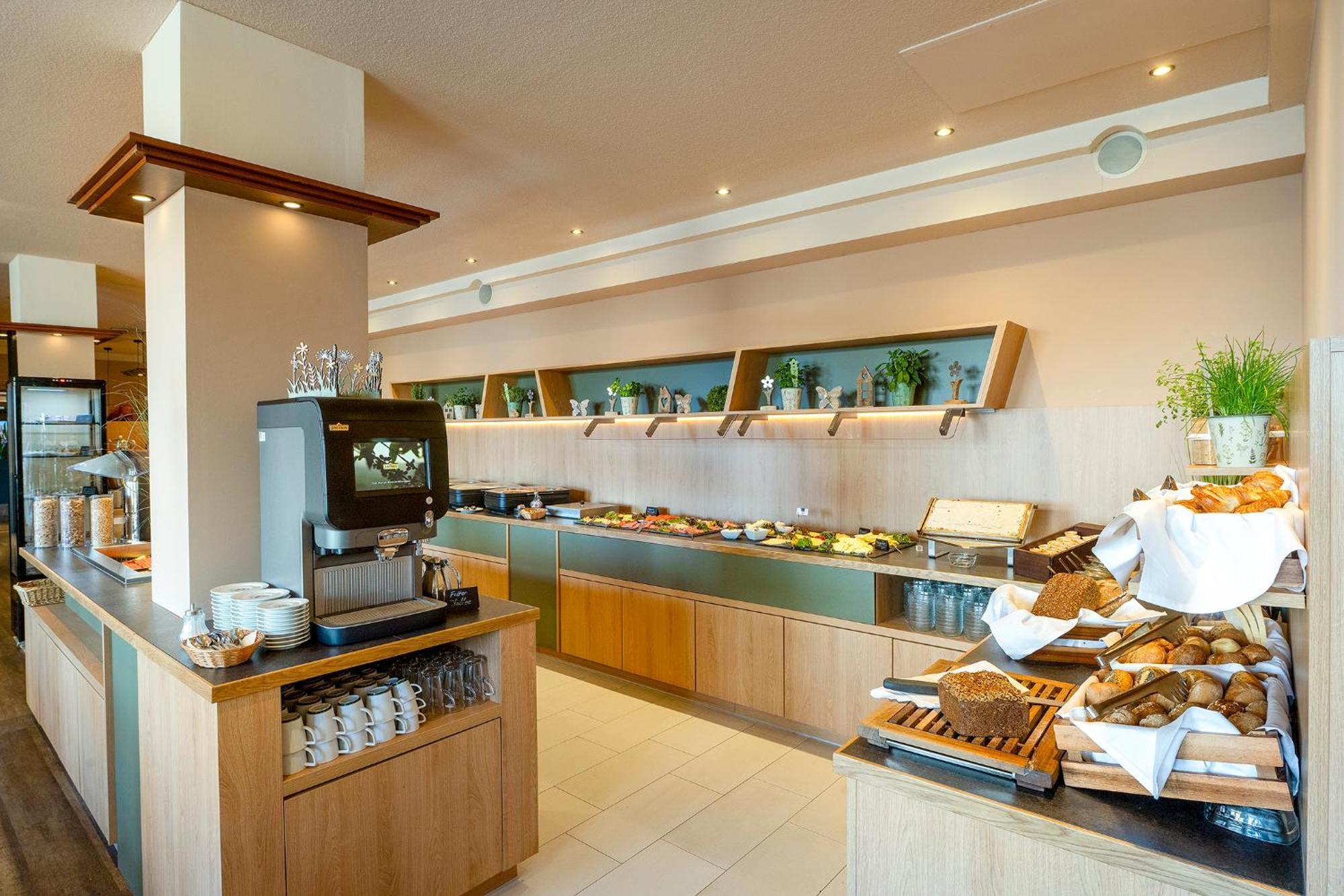 הילדסהיים Parkhotel Berghoelzchen מראה חיצוני תמונה