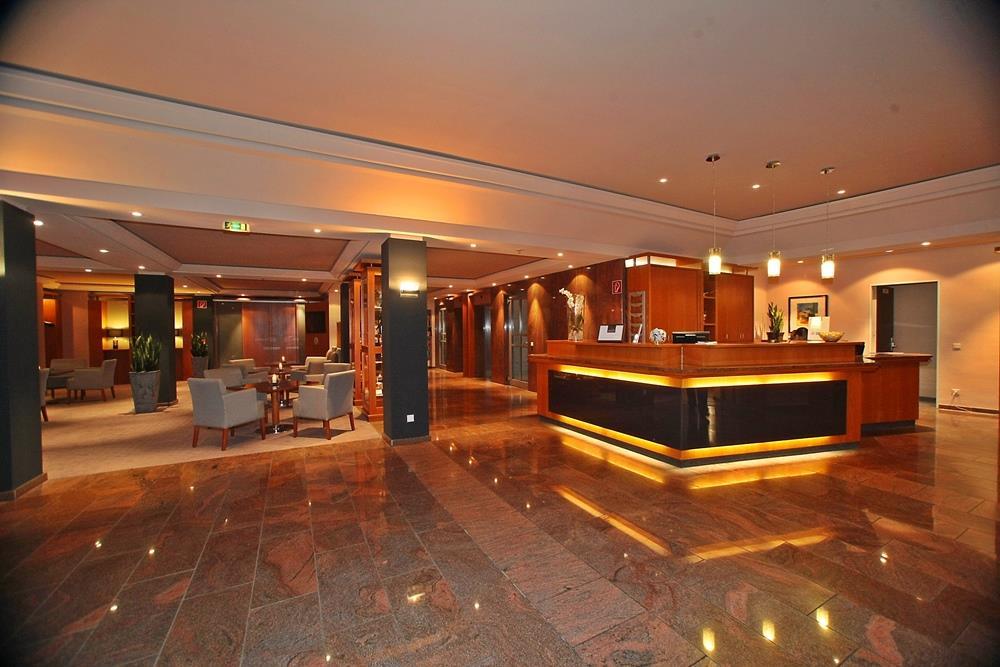 הילדסהיים Parkhotel Berghoelzchen מראה פנימי תמונה